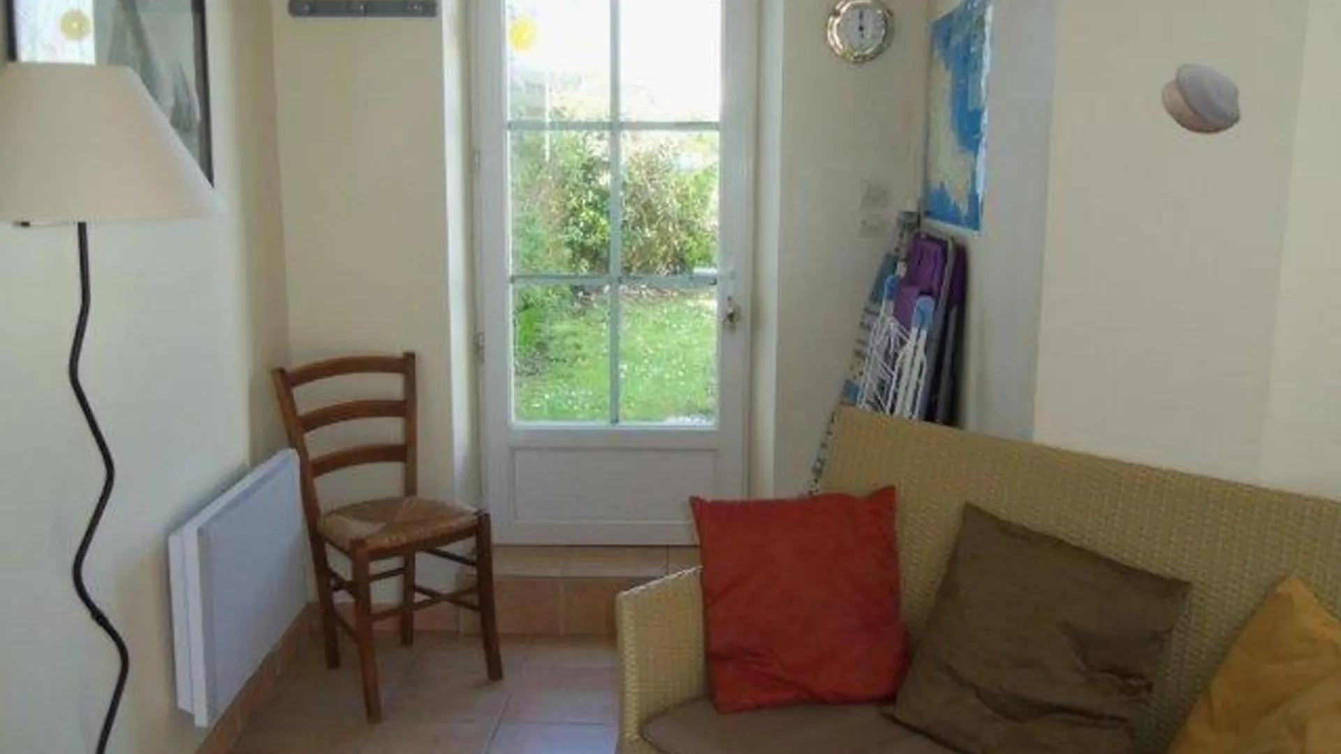 Charmante Maison Pres Sentier Cotier, Plage A 500M, Wi-Fi, Animaux Ok, Terrasse, 2 Pers - Fr-1-418-252 Locmaria